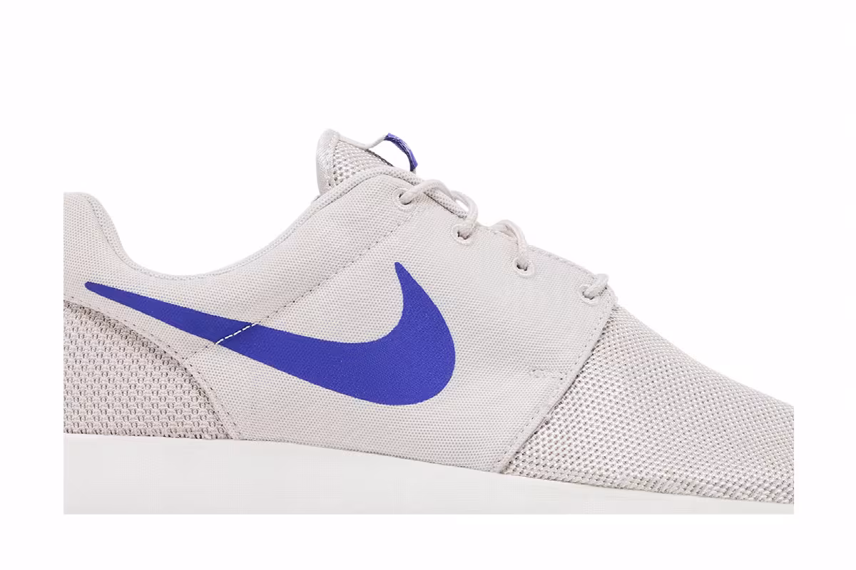 Nike Roshe One Desert Sand Violet, view 3