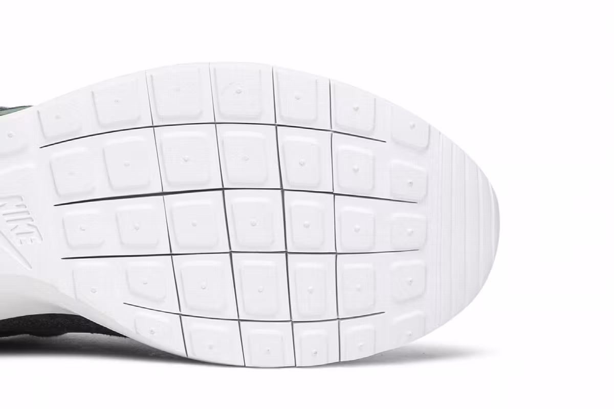 Nike Roshe One NM W SP Brazil, view 6