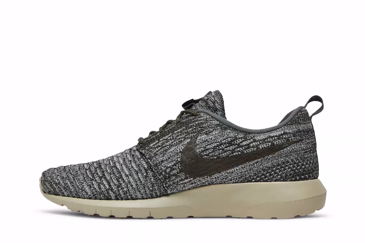 Nike Roshe One Flyknit Sequoia Wolf Grey, view 4