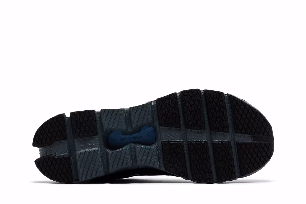 ON Cloud X 4 Black Chambray, view 5