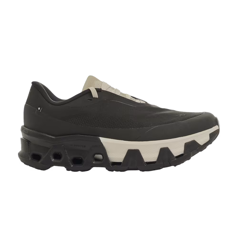 Post Archive Faction x Women's Cloudmonster Hyper Black