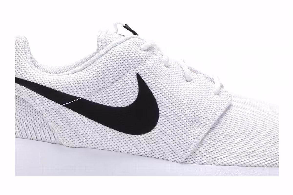 Nike Women's Roshe One White Black, view 3