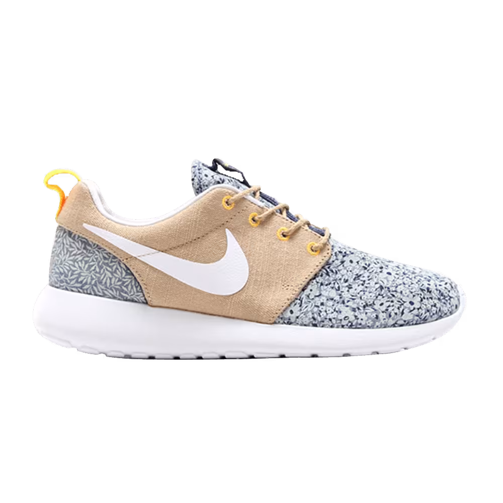 Nike Women's Roshe One Liberty