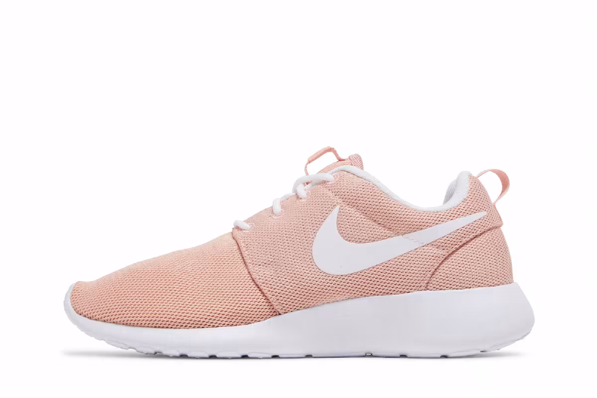 Nike Women's Roshe One Coral Stardust, view 4