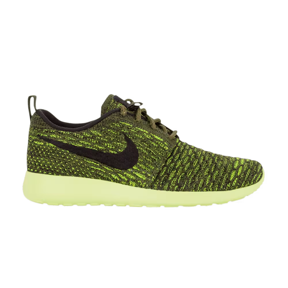 Nike Women's Roshe One Flyknit Rough Green