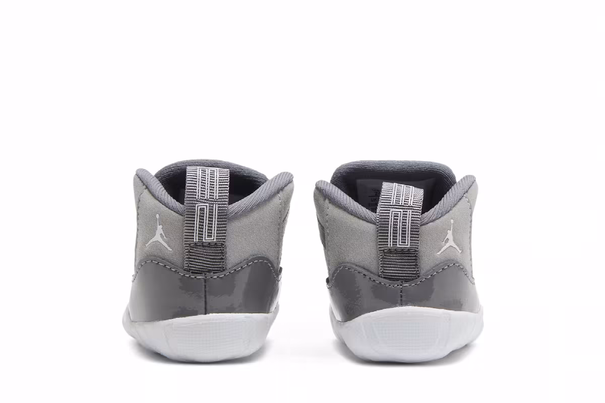 Air Jordan 11 CB Cool Grey 2021, view 7