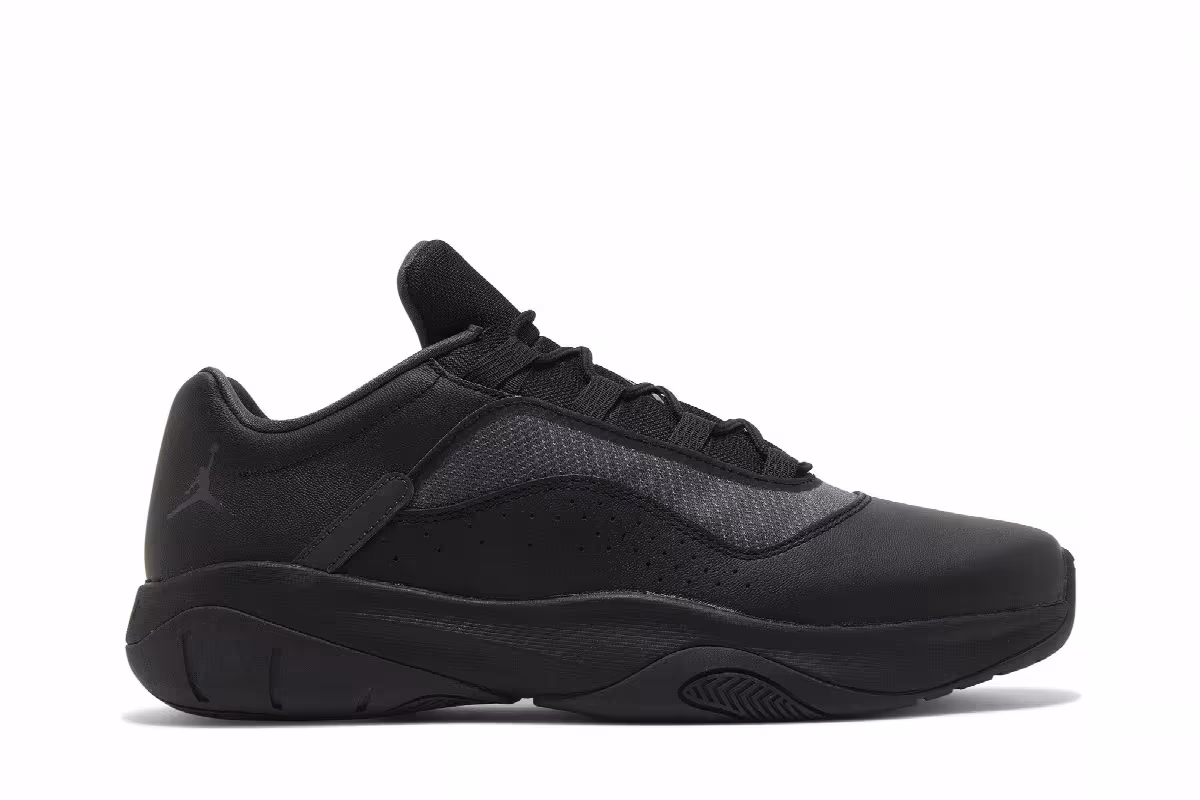 Air Jordan 11 CMFT Low Black Anthracite, view 2