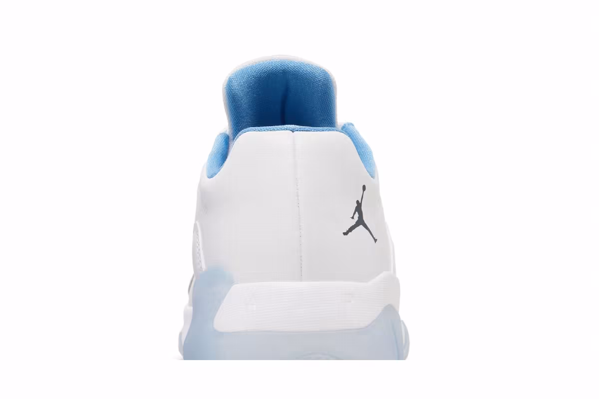 Air Jordan 11 CMFT Low GS White University Blue, view 8