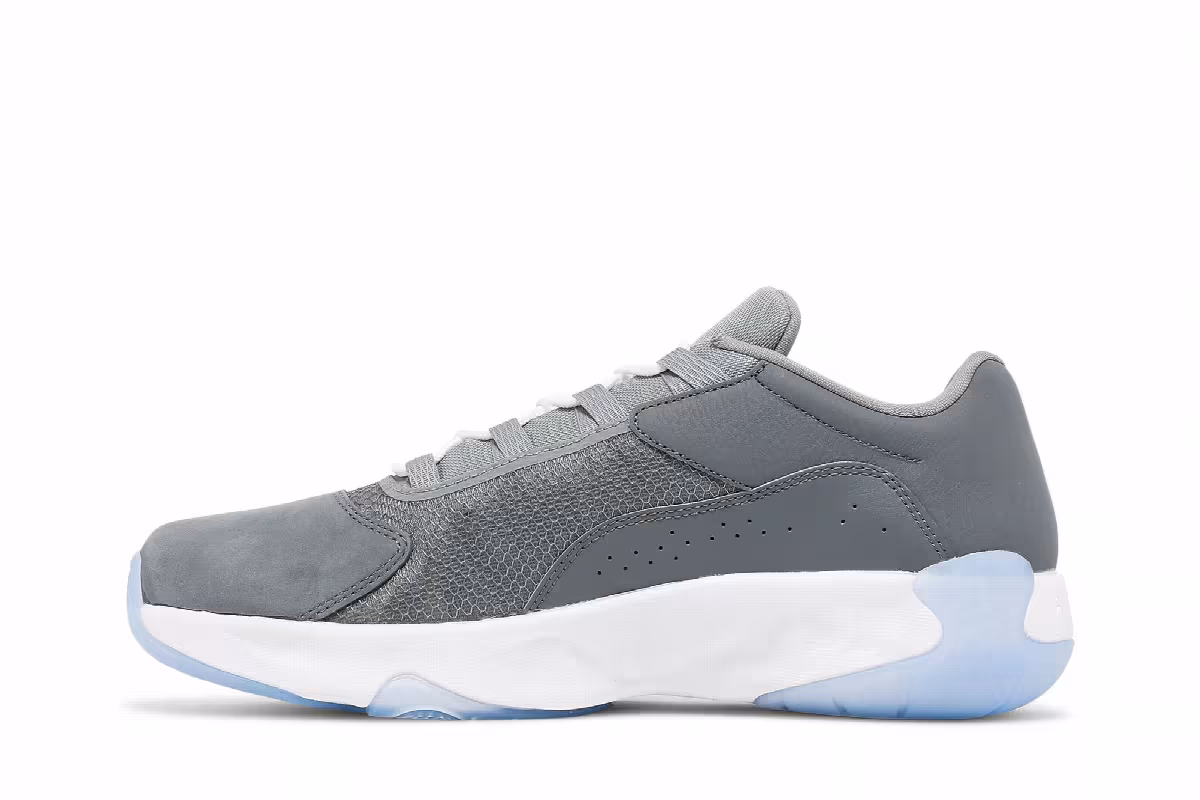 Air Jordan 11 CMFT Low Cool Grey, view 4