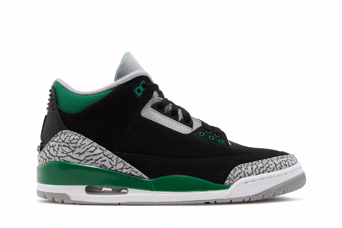 Air Jordan 3 Pine Green, view 2