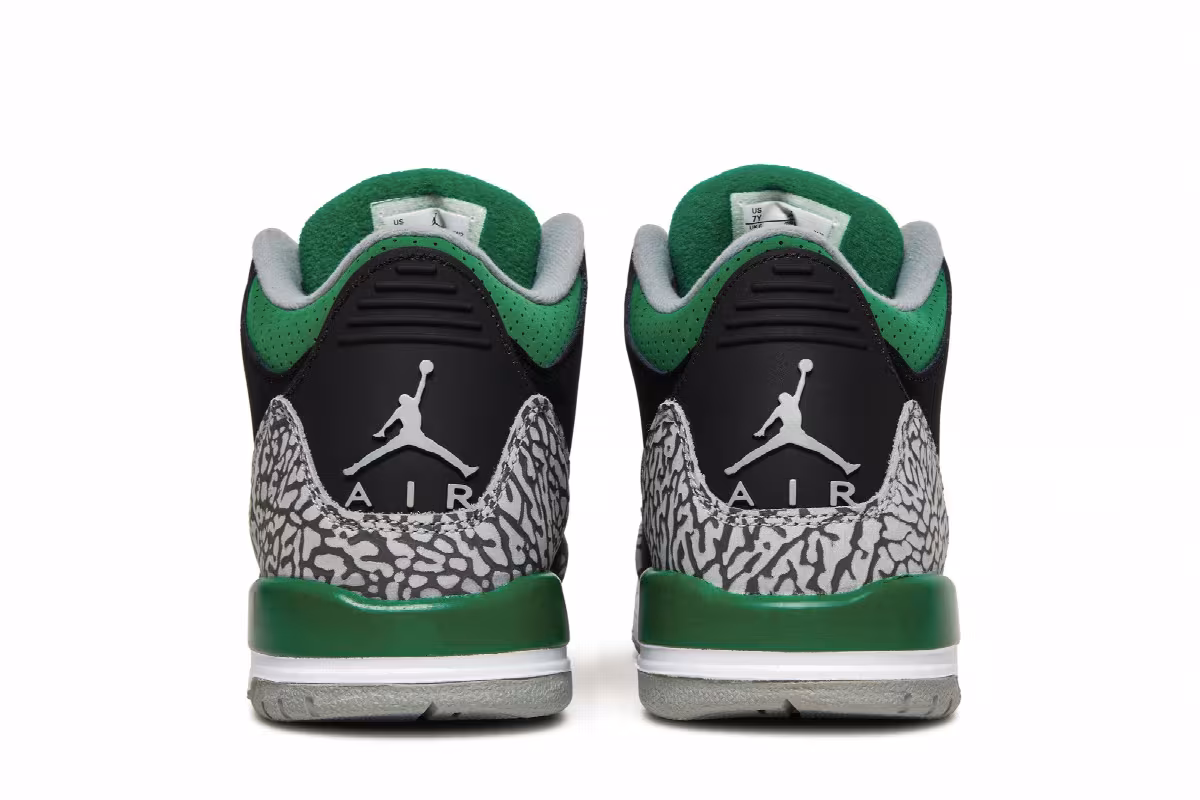 Air Jordan 3 GS Pine Green, view 7