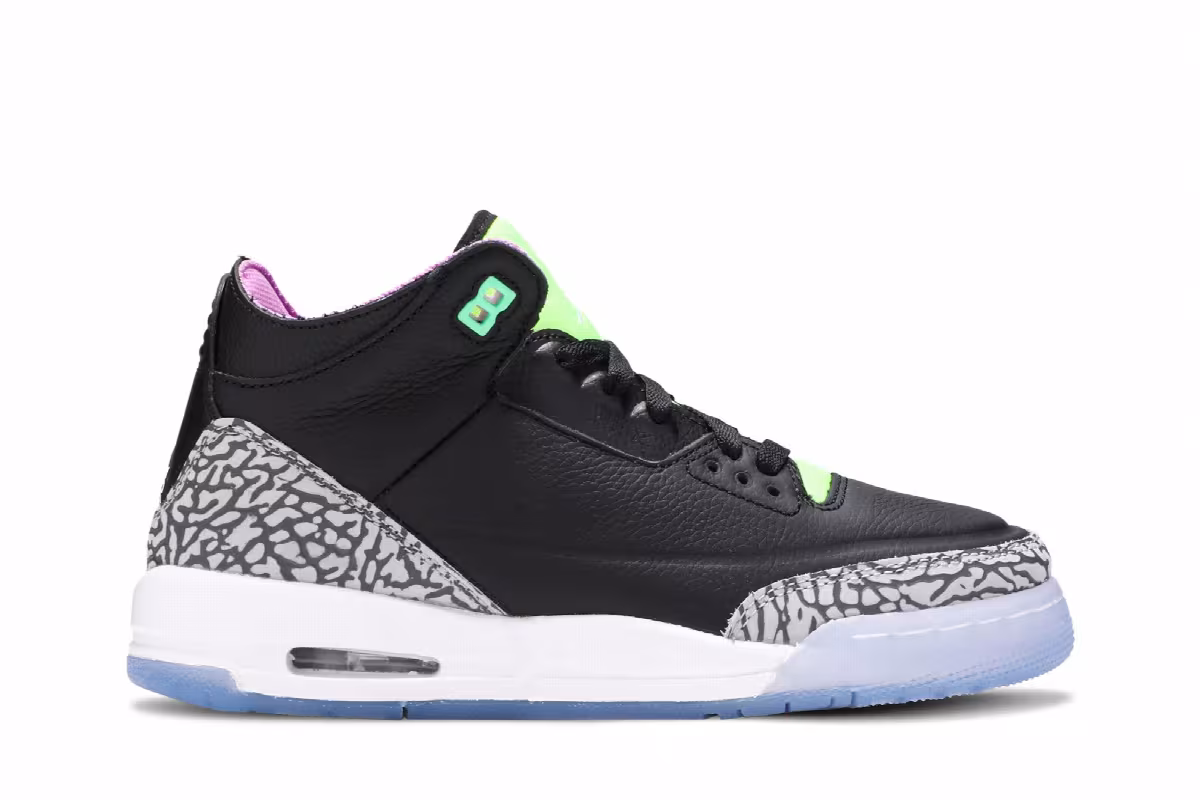 Air Jordan 3 GS Electric Green, view 2