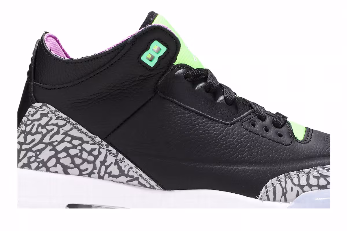 Air Jordan 3 GS Electric Green, view 3