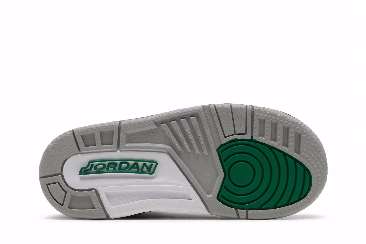 Air Jordan 3 TD Pine Green, view 5