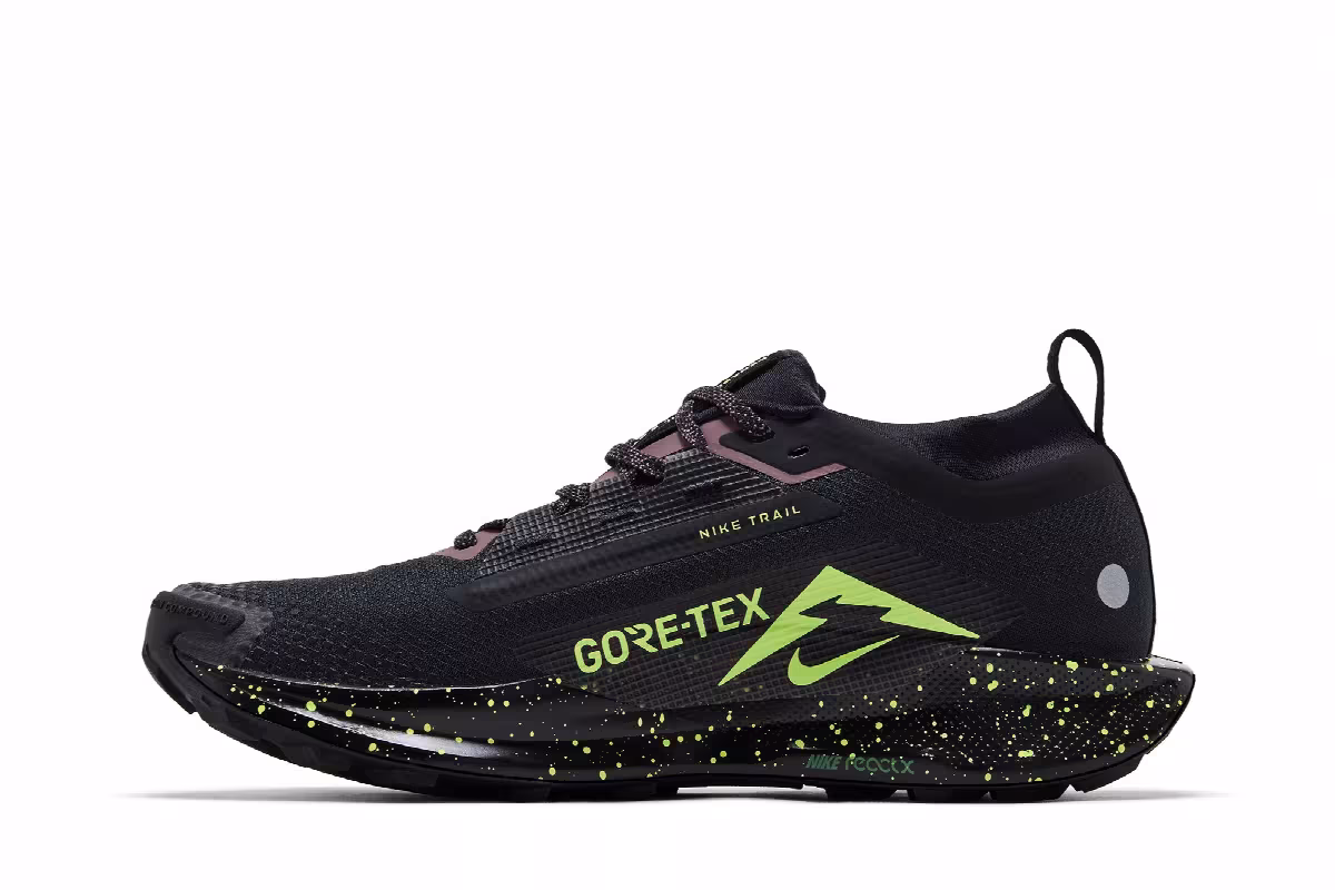 Nike Pegasus Trail 5 GORE-TEX Black Phantom Volt Ice, view 4