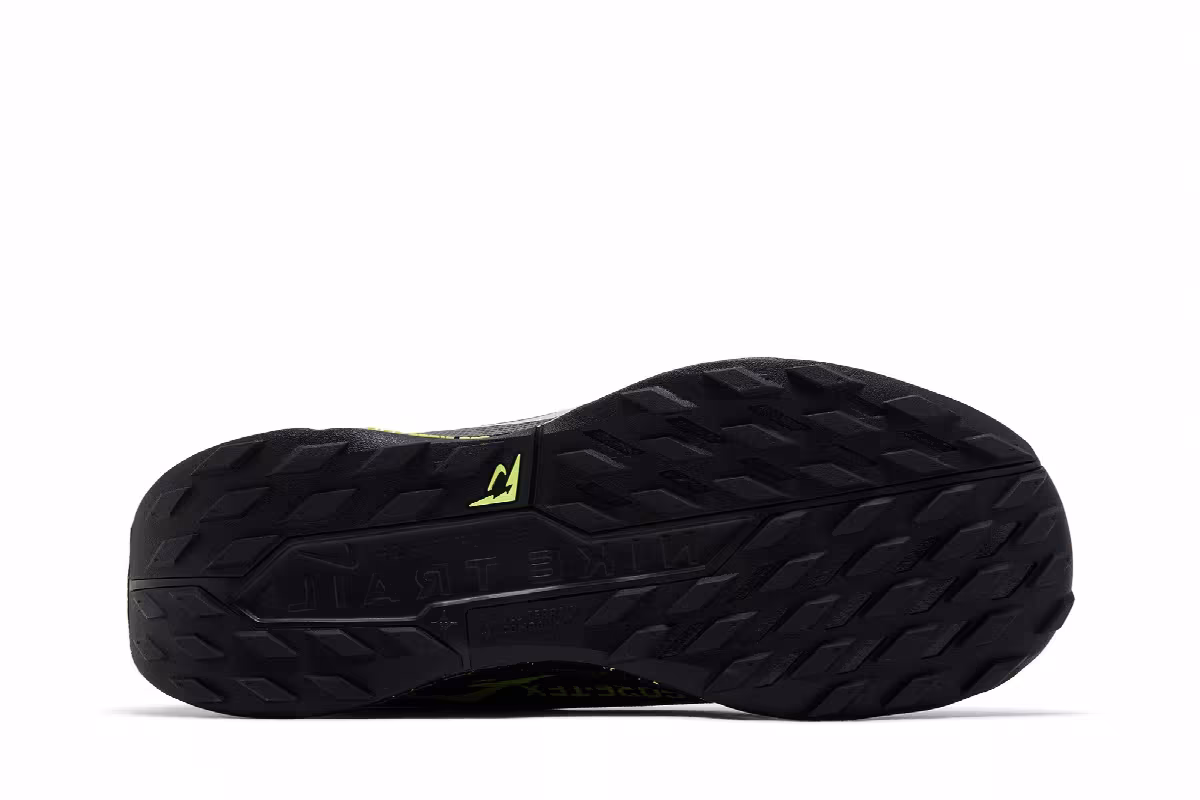 Nike Pegasus Trail 5 GORE-TEX Black Phantom Volt Ice, view 5