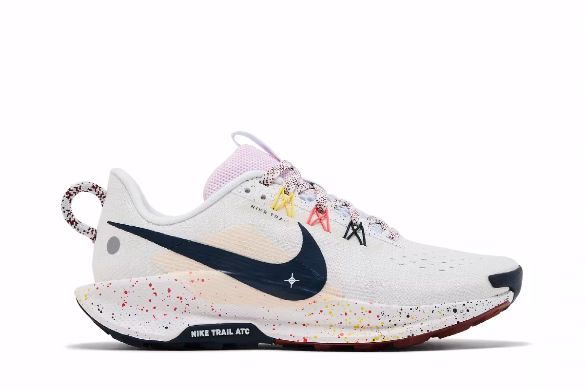 Nike Women's Pegasus Trail 5 Summit White Armory Navy, view 2
