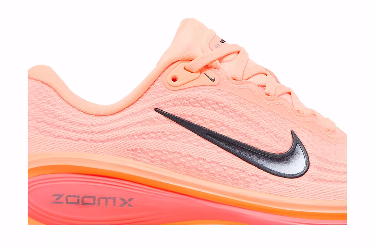 Nike Vomero Plus Orange Pulse, view 3