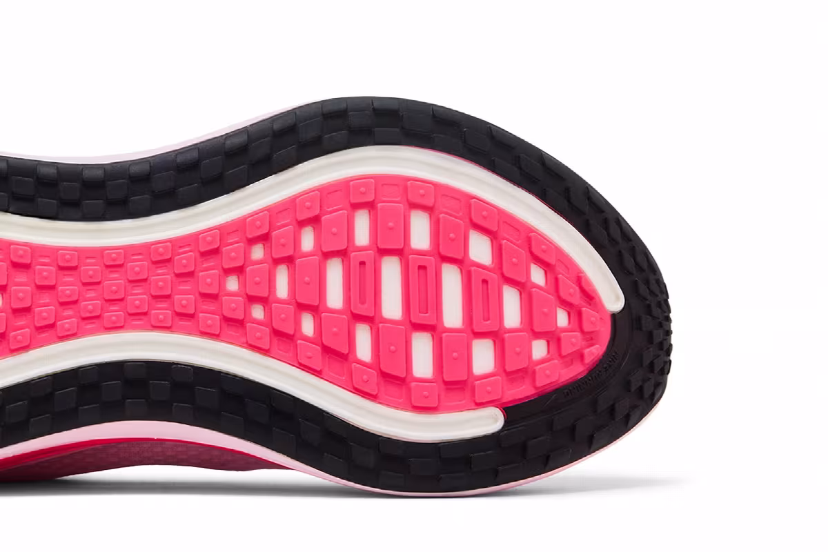 Nike Vomero Plus Pink Foam/Hyper Pink/Pink Beam/Black, view 6