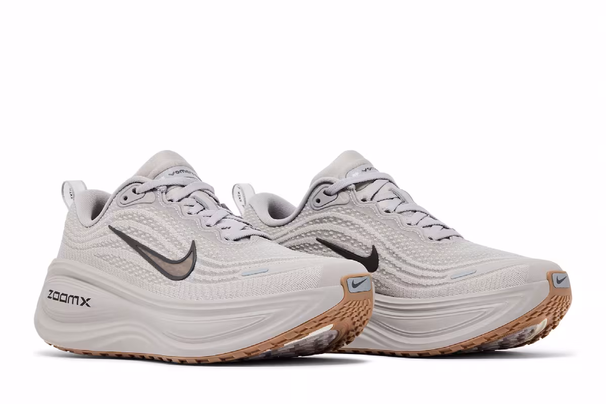 Nike Vomero Plus College Grey Gum Medium Brown, view 9