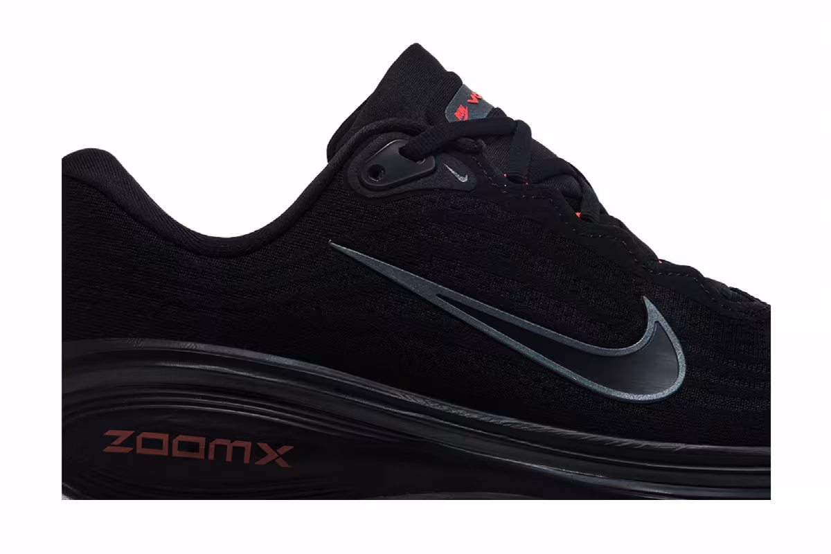 Nike Vomero Plus Bred, view 3