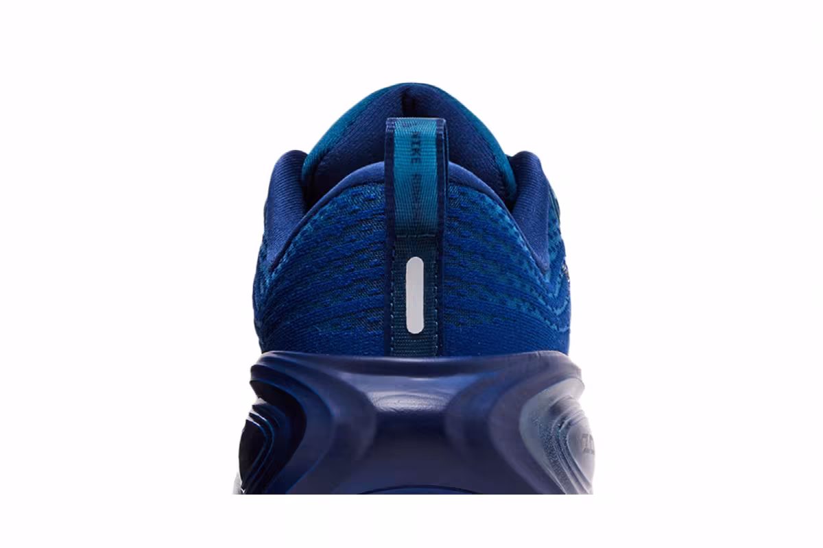 Swarovski x Nike Women's Vomero Plus Blue Force, view 8