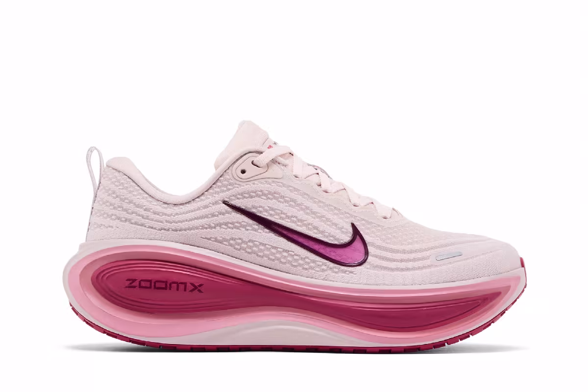 Nike Women's Vomero Plus Silt Red Sweet Beet, view 2