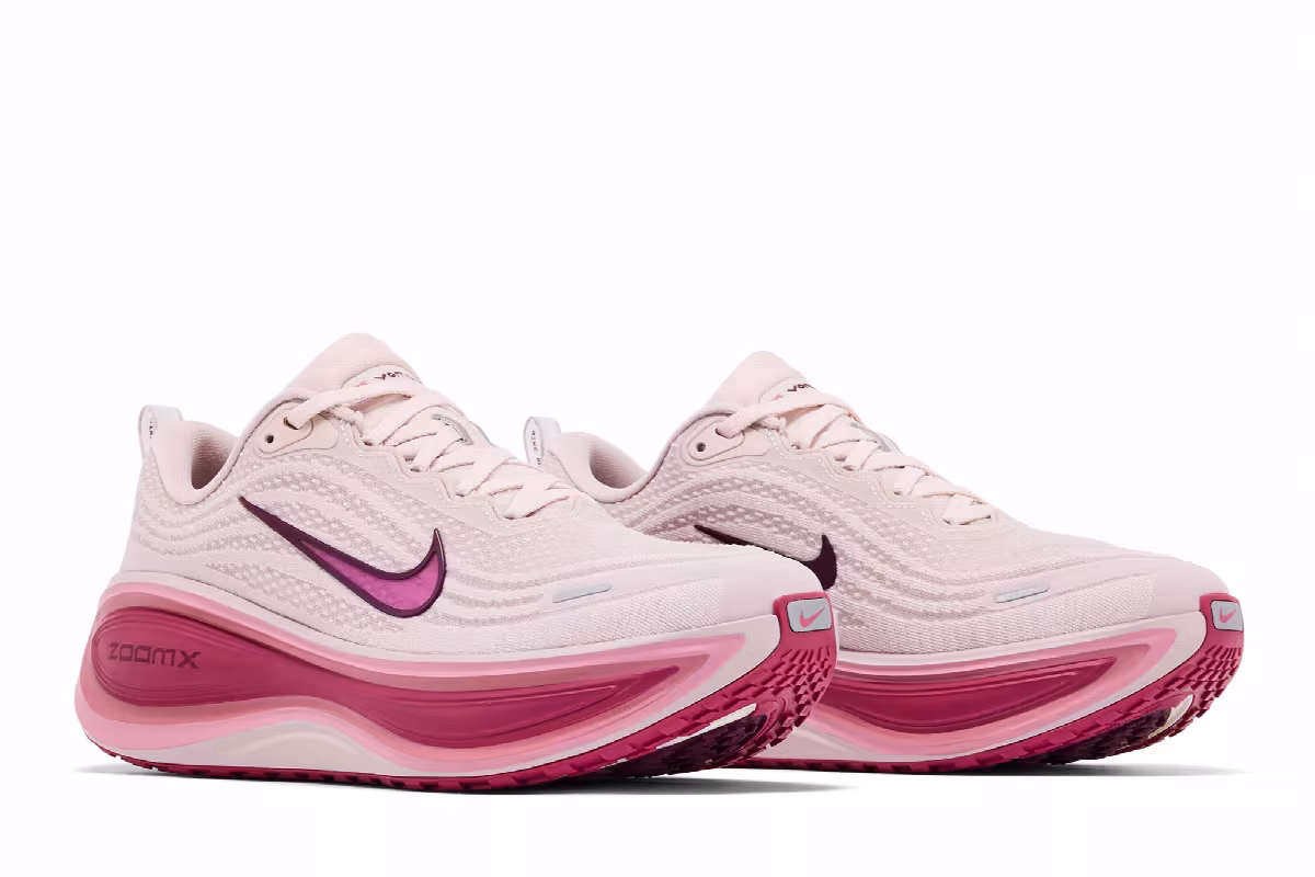 Nike Women's Vomero Plus Silt Red Sweet Beet, view 9