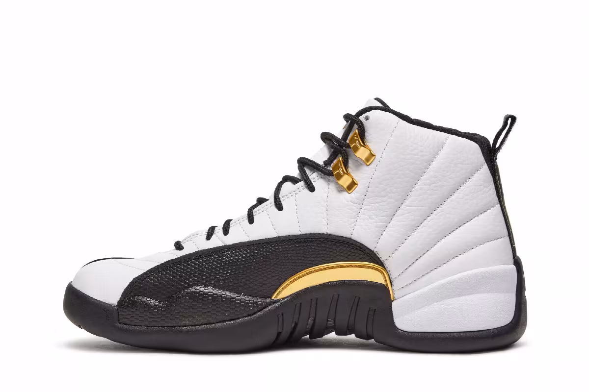Air Jordan 12 Royalty, view 4