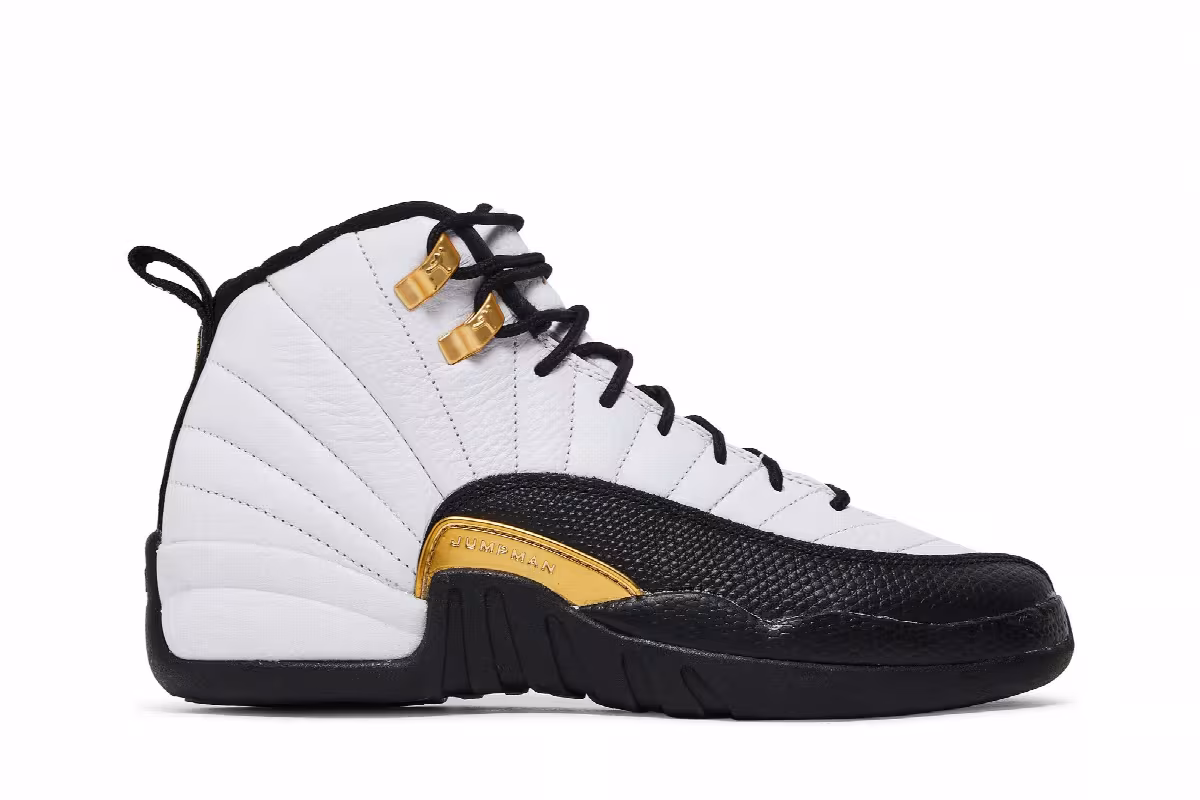 Air Jordan 12 GS Royalty, view 2