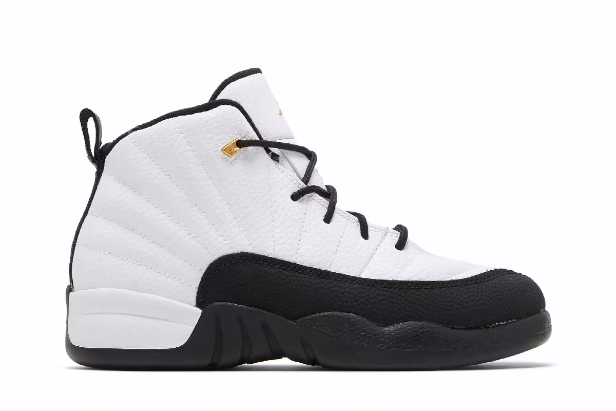 Air Jordan 12 PS Royalty, view 2