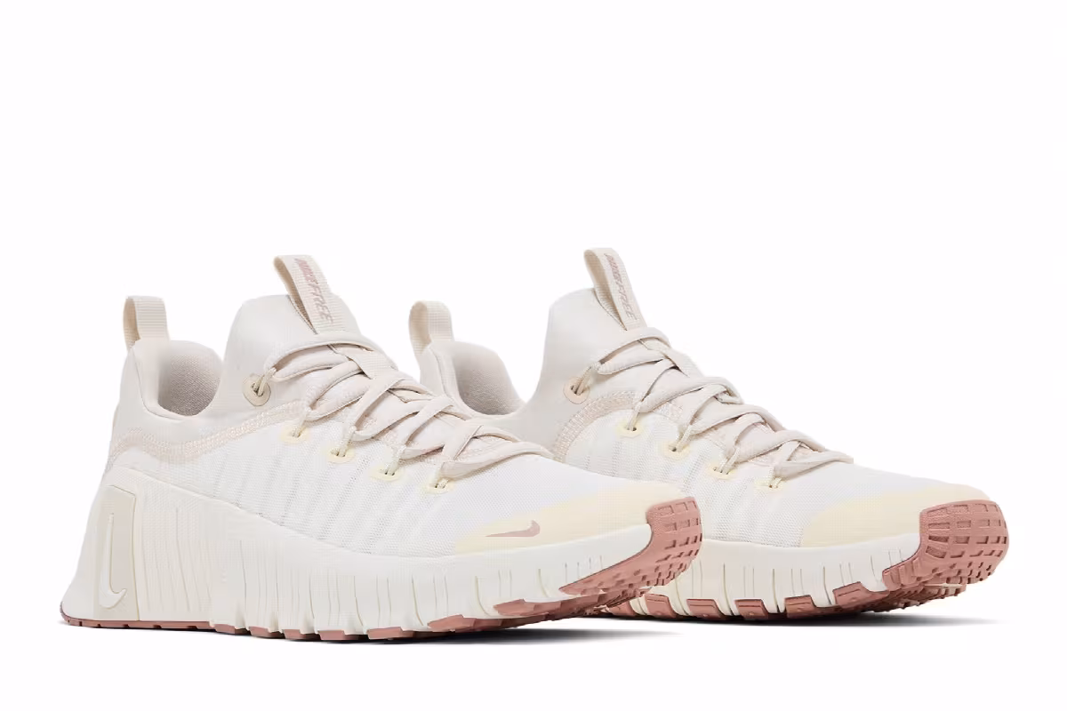 Nike Women's Free Metcon 6 Soft Pearl Particle Pink, view 9