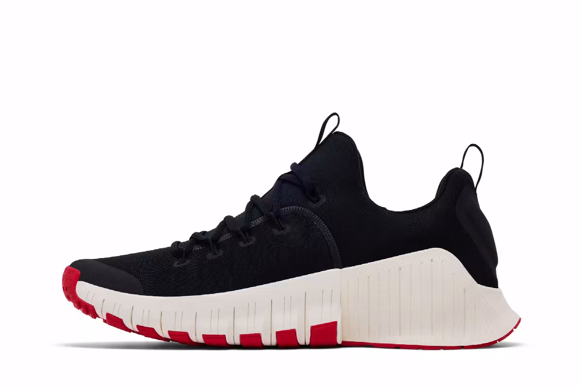 Nike Free Metcon 6 Black University Red, view 4