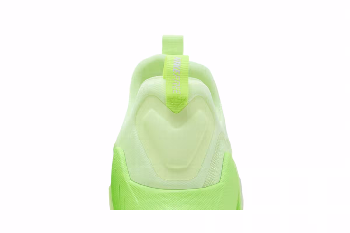 Nike Women's Free Metcon 6 Volt, view 8