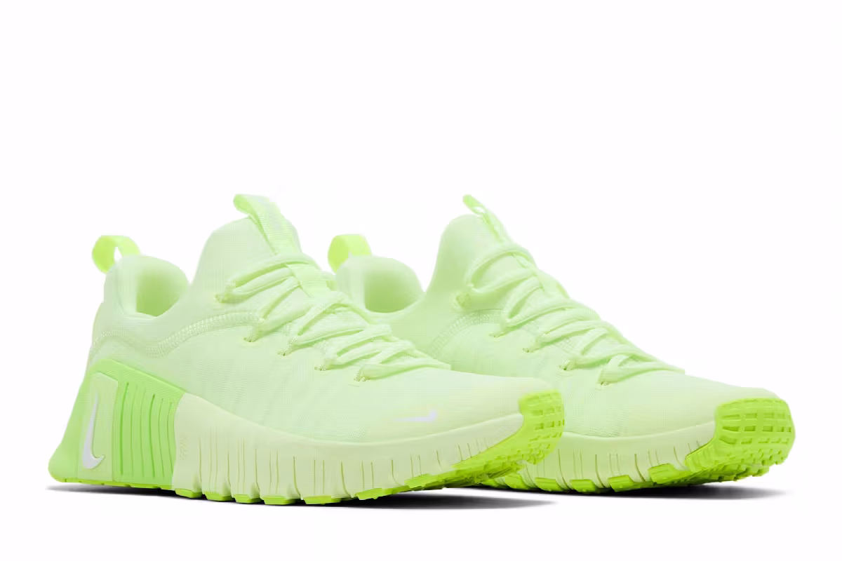 Nike Women's Free Metcon 6 Volt, view 9