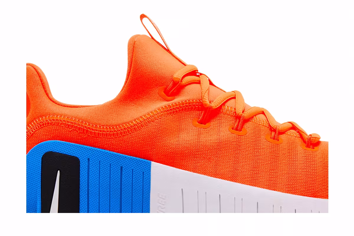 Nike Free Metcon 6 Total Orange Photo Blue, view 3