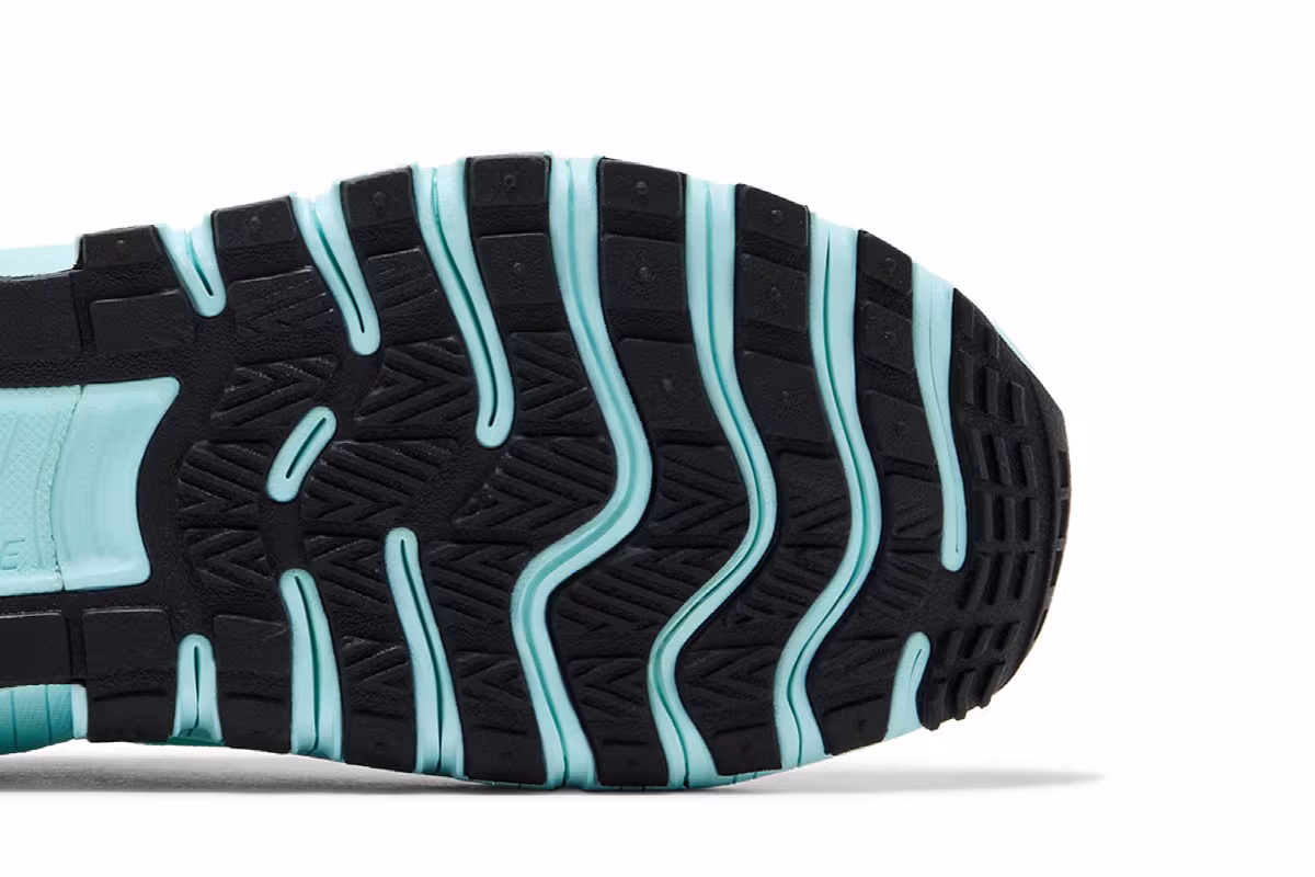 Nike Women's Free Metcon 6 Bleached Turquoise, view 6