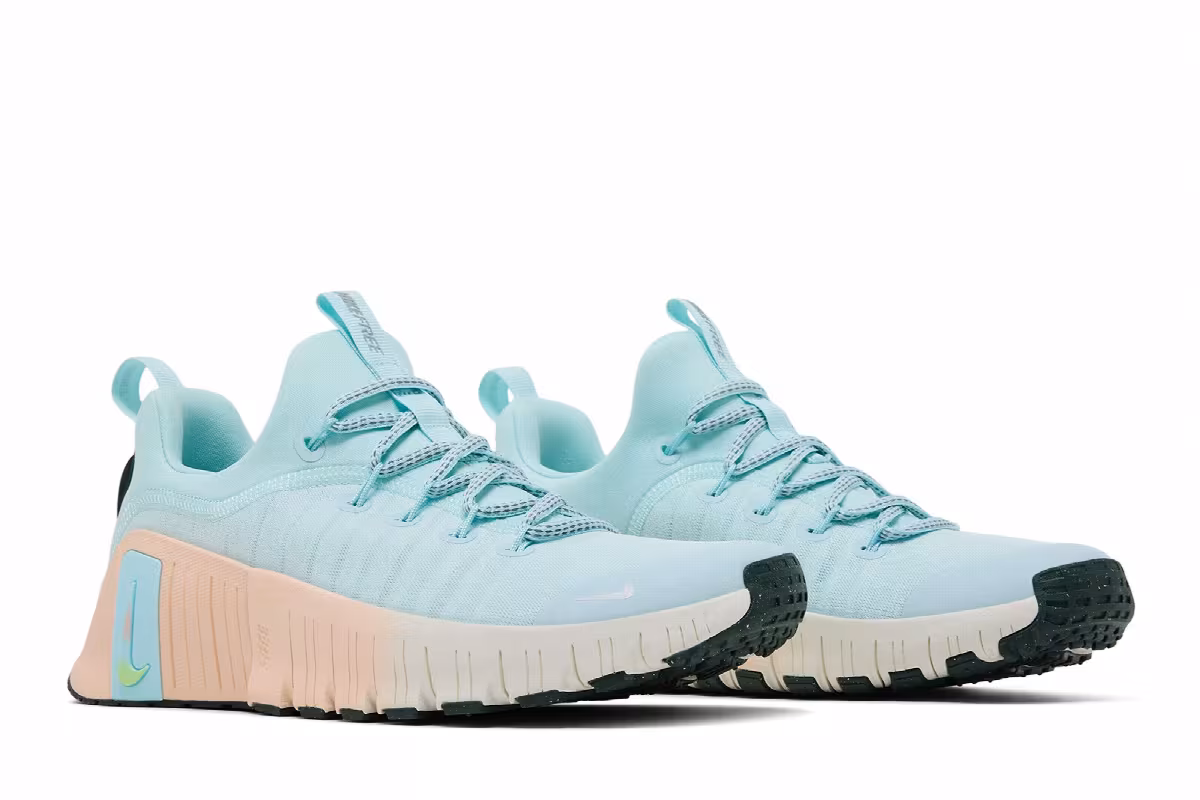 Nike Women's Free Metcon 6 Premium Glacier Blue Washed Coral, view 9