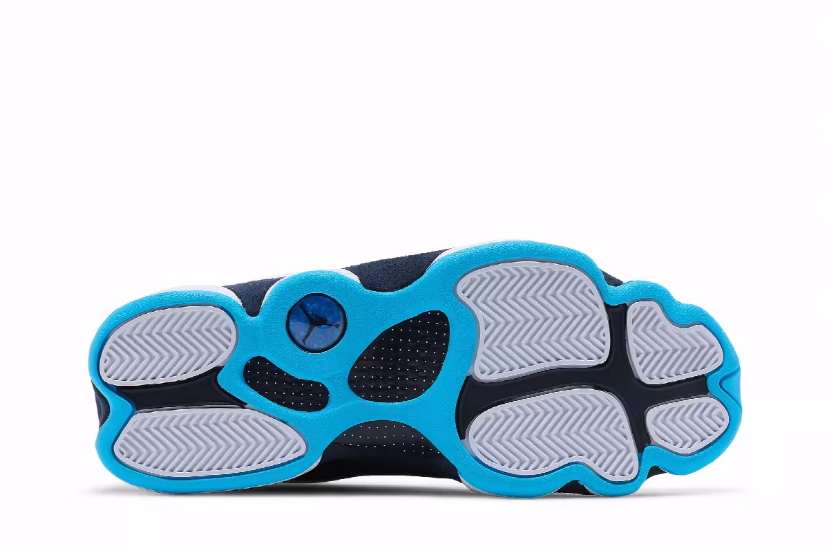 Air Jordan 13 Obsidian, view 5