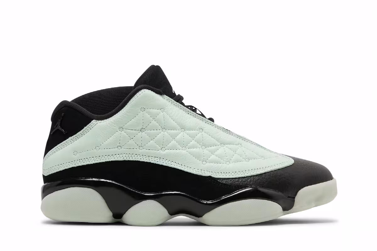 Air Jordan 13 Low Singles Day, view 2