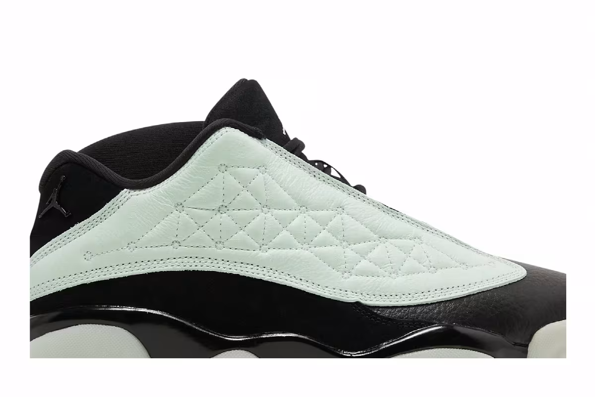 Air Jordan 13 Low Singles Day, view 3