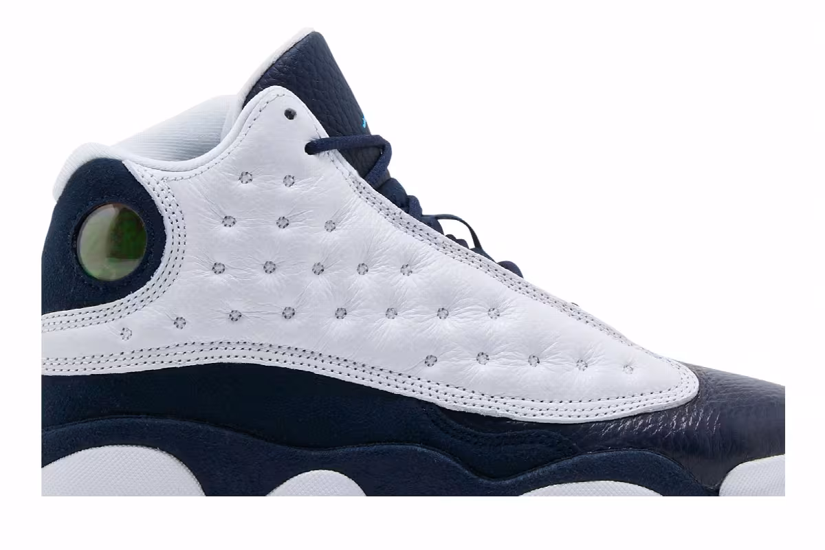 Air Jordan 13 GS Obsidian, view 3