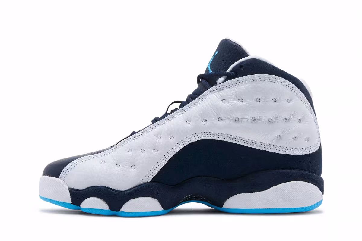 Air Jordan 13 GS Obsidian, view 4