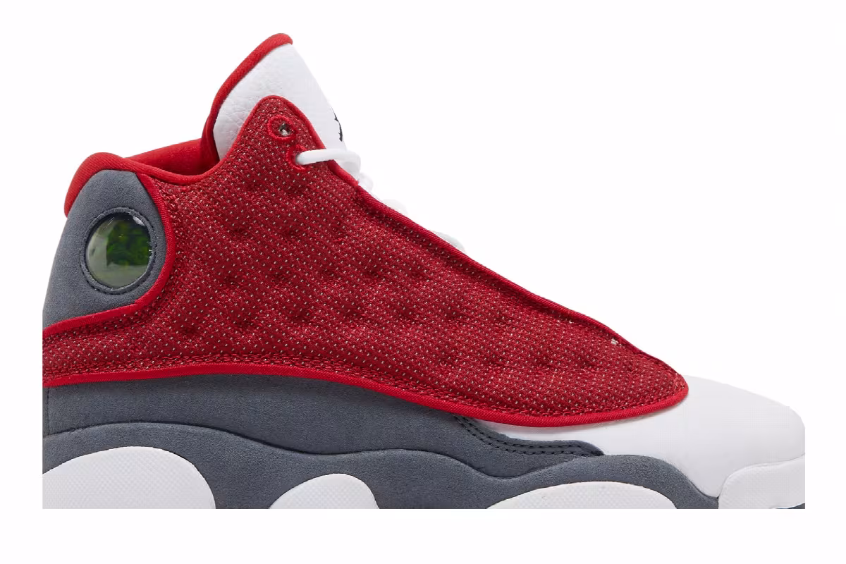 Air Jordan 13 PS Red Flint, view 3