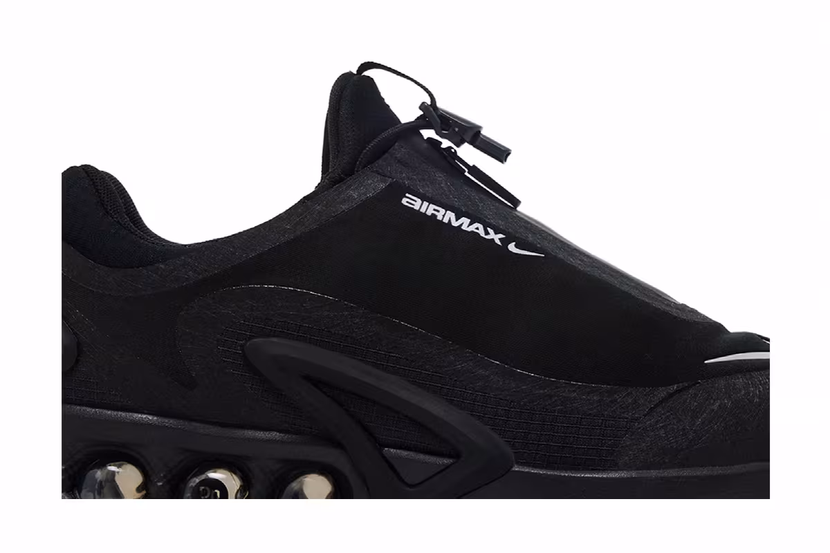 Nike Air Max DN Roam Triple Black, view 3