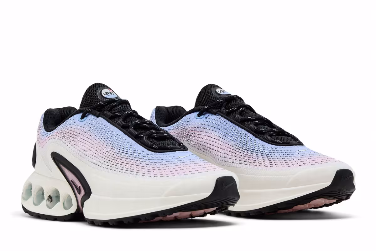 Nike Women's Air Max DN Dawn, view 9
