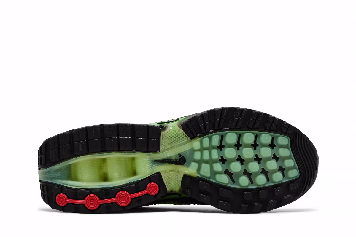 Nike Air Max DN Green Strike, view 5