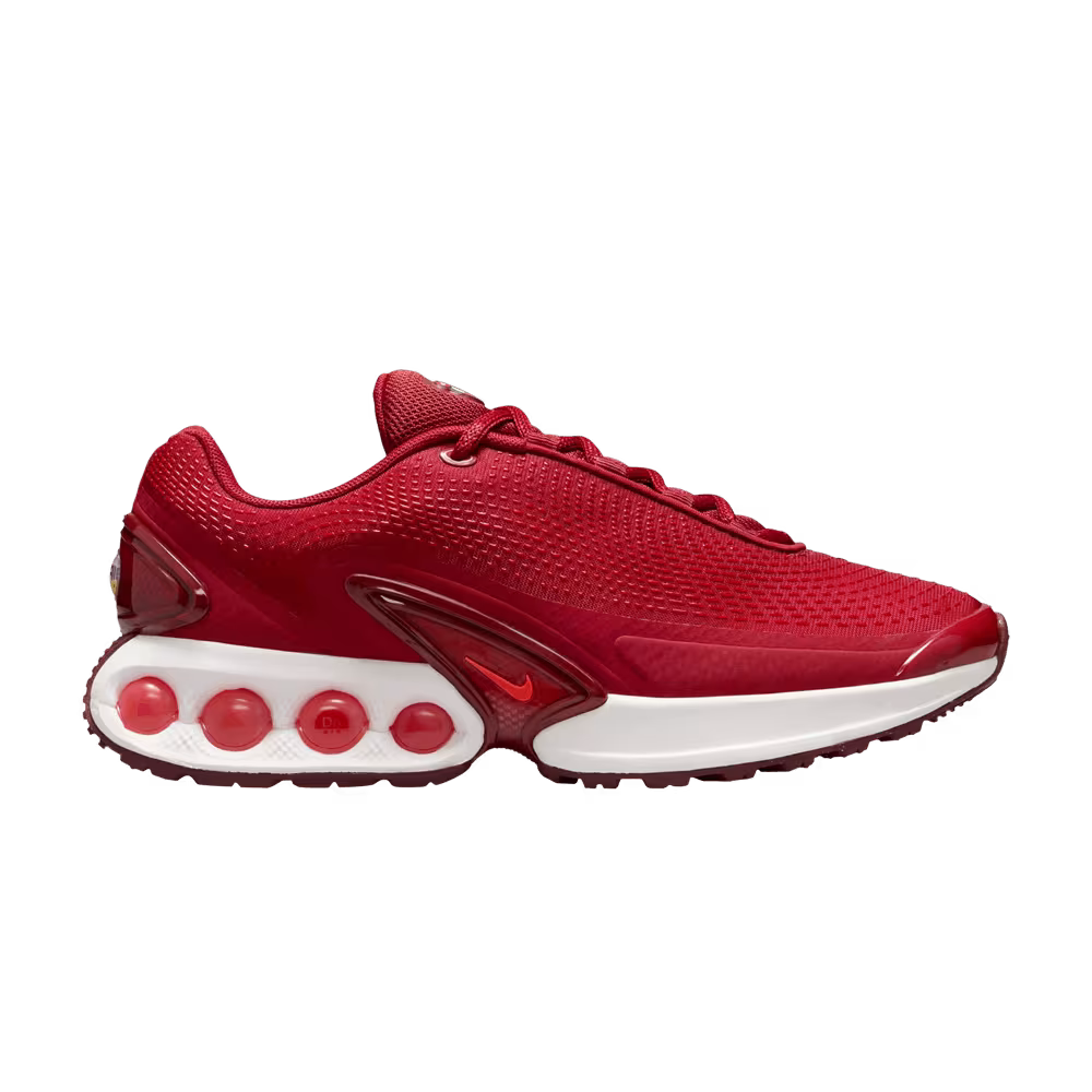 Nike Women's Air Max DN Tough Red