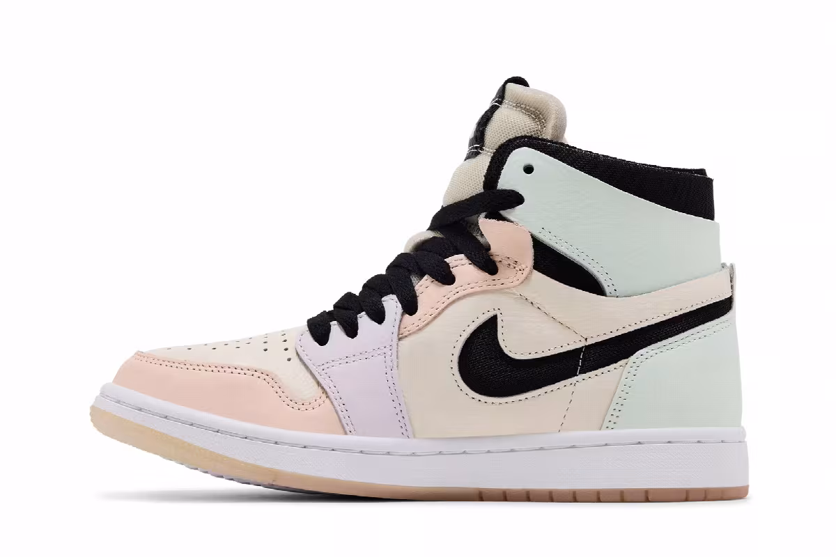 Women's Air Jordan 1 High Zoom Comfort Easter, view 4
