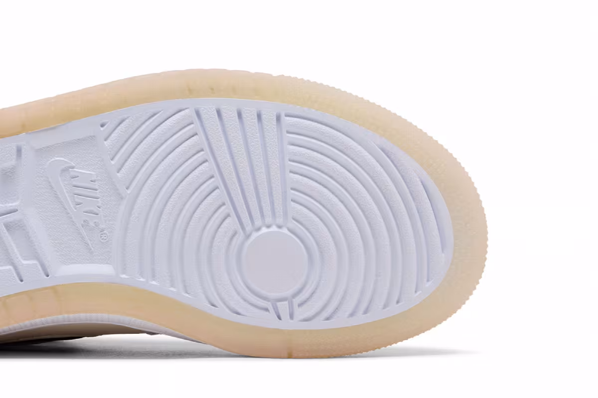Women's Air Jordan 1 High Zoom Comfort Easter, view 6
